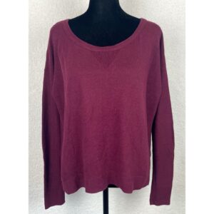 AEO • Burgundy Pullover Crewneck Sweater